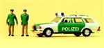 Policjanci i Mercedes W 123
