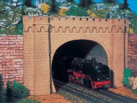 Zdjęcie Portal tunelowy, deutorowy, Moseltal. 22 x 13,8 cm.