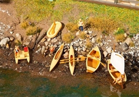 Zdjęcie Faller 130513 - łódki, kajaki i rowerki wodne.