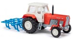 Busch 8712 - Traktor z pługiem